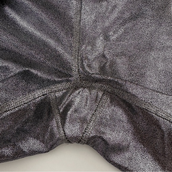 Bundle Heroine Sport Marvel Metallic Leggings Silver Gold X Small - Picture 6 of 14